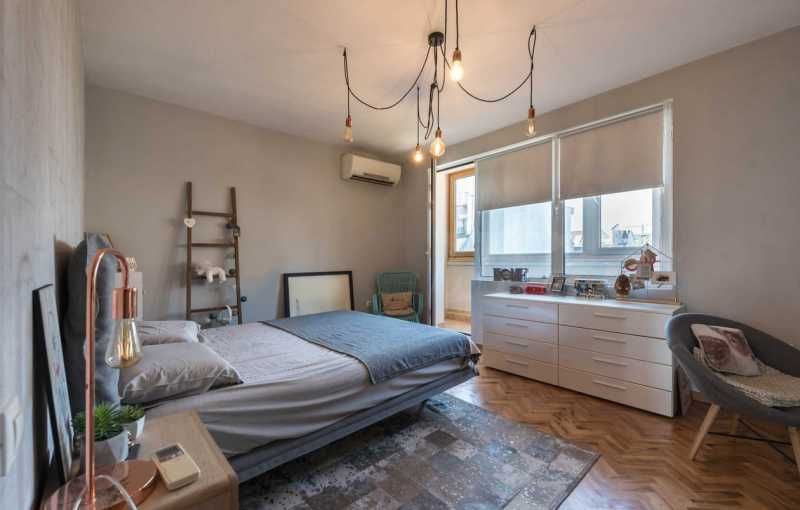 Четиретажна къща, за продажба,  Център