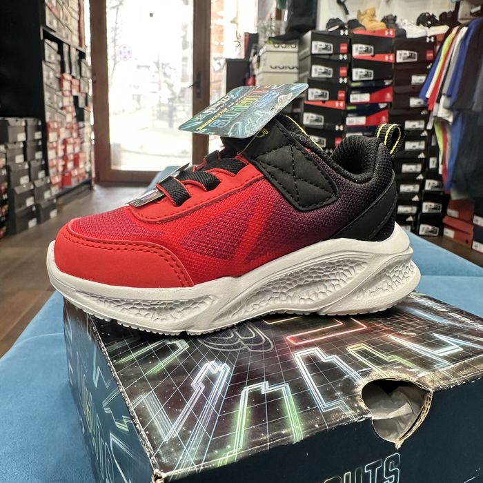 23;24;25;26 Skechers light Meteor | Светещи маратонки
