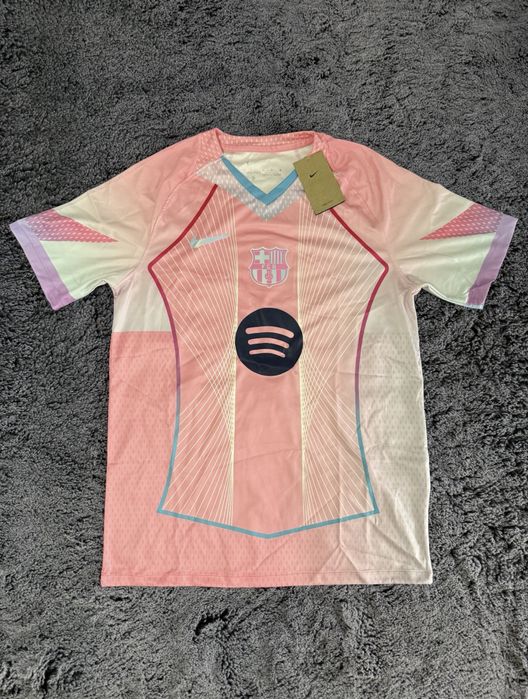 tricou barcelona limited edition