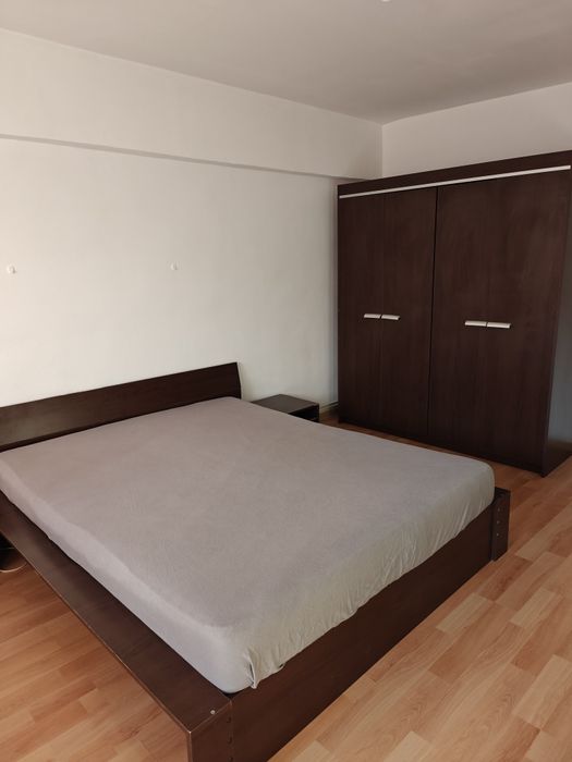 Apartament cu 2 camere de închiriat