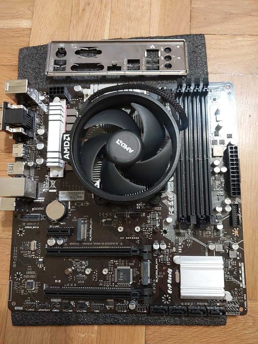 Ryzen 5 3600 + Biostar B550MX/E Pro ver.6.0 + Wraith Stealth