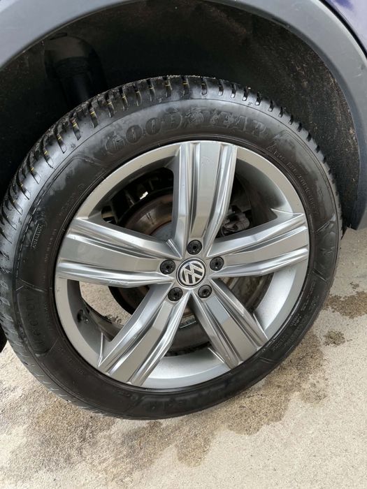 Всесезонни гуми Goodyear