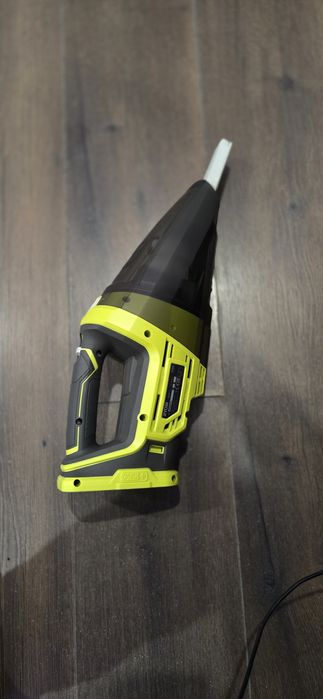 Aspirator de mana RYOBI