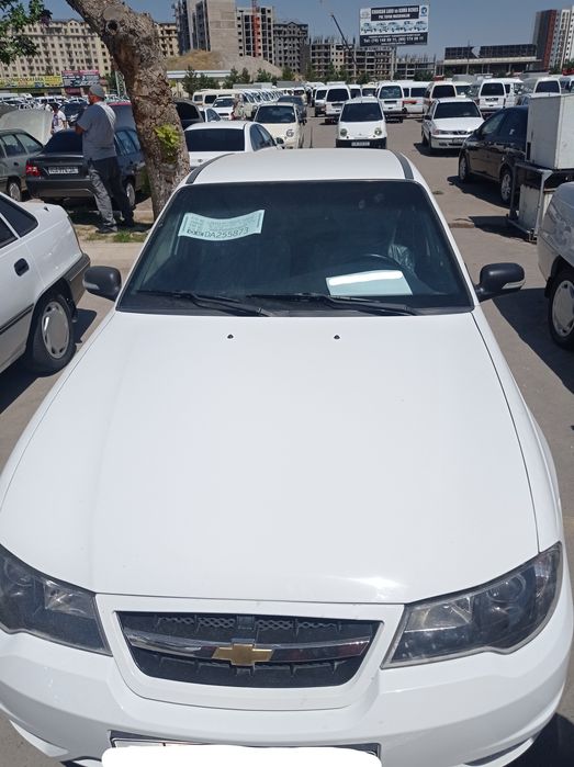 Nexia 2 срочно сотилади