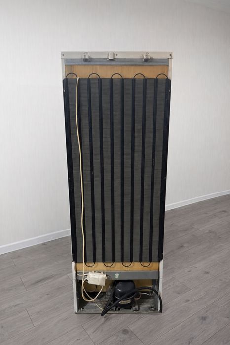 Б/у. Холодильник