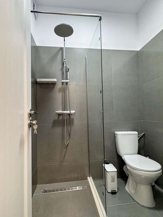 De închiriat studio pe perioada universitară