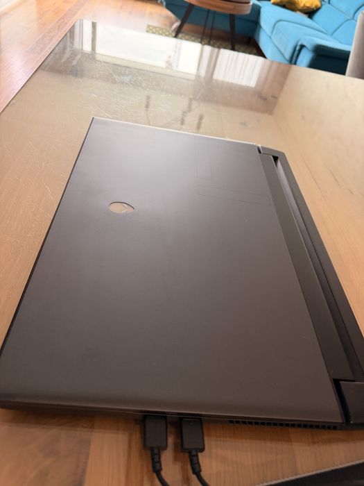 AlienWare m17 R2