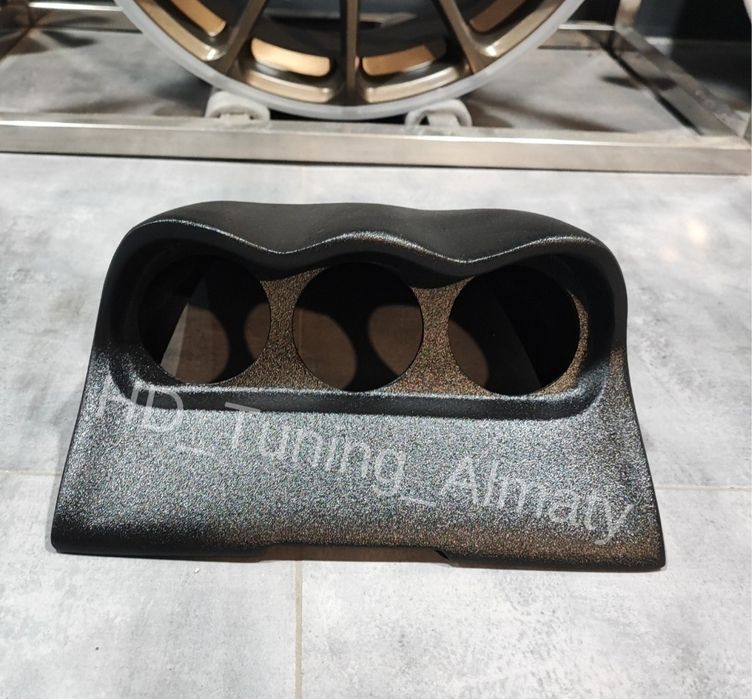 Подиум под датчики на панель Subaru Forester SG