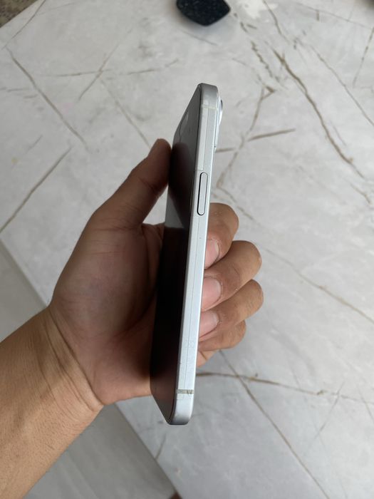 Айфон 15 продам идельном состояние