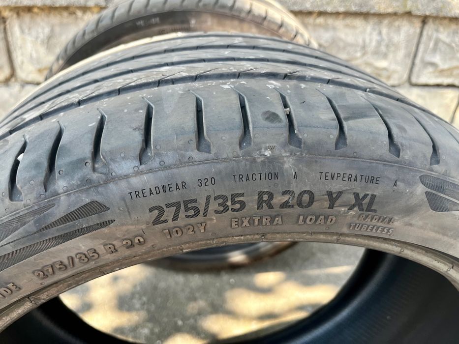 275/35-20 Continental