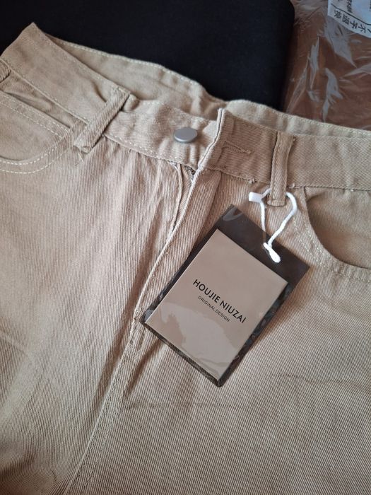 Джинсы бежевые чёрные коричневые