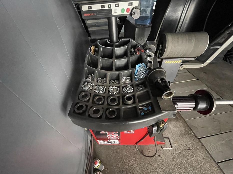 Баланс машина HUNTER 9700