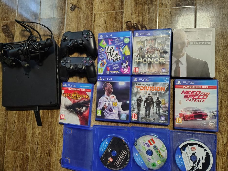 PlayStation 4 ..