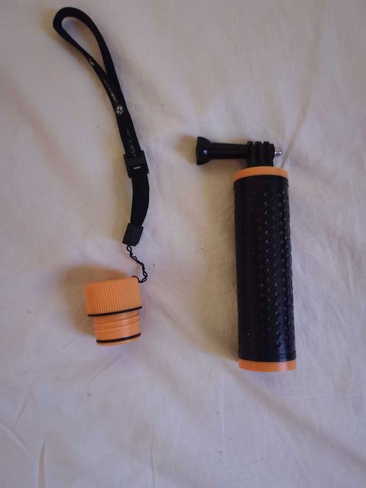 Непотъваща плувка дръжка GARV за екшън камера