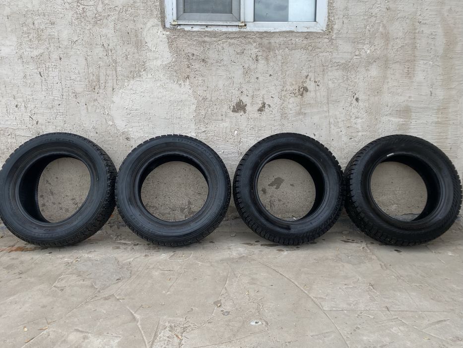 продам зимние шины