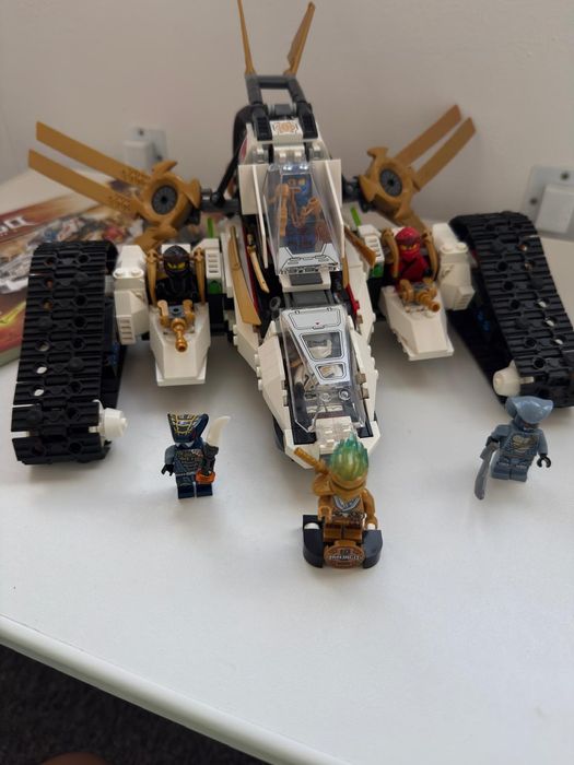Set Lego Ninjago Ultra Sonic Raider ediție aniversară