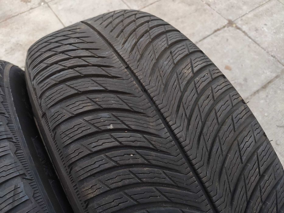 2бр Зимни Гуми 245 50 19 - Michelin - Runflat