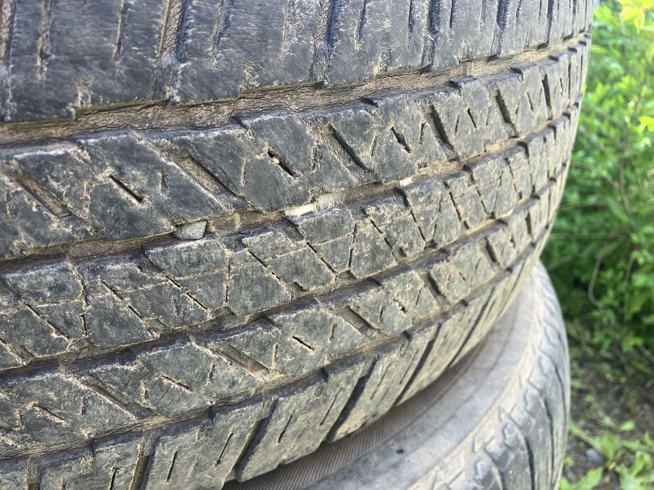 Продам шины bridgestone