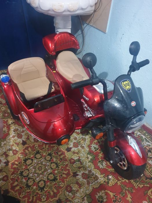 Bolalar uchun mototsikl