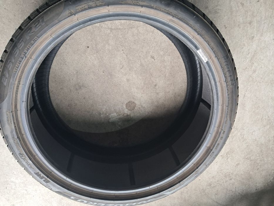 Anvelope second hand iarna 275 35 R21 Pirelli T0 ELECT 2023