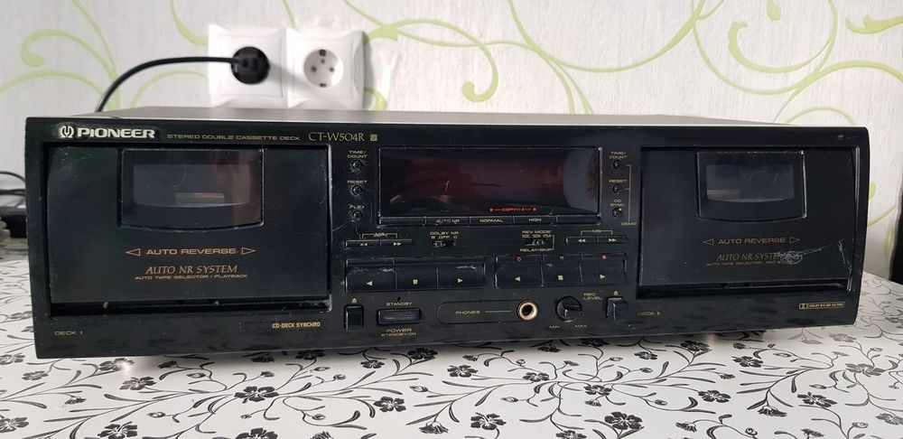 Кассетная дека Pioneer ST-W504R