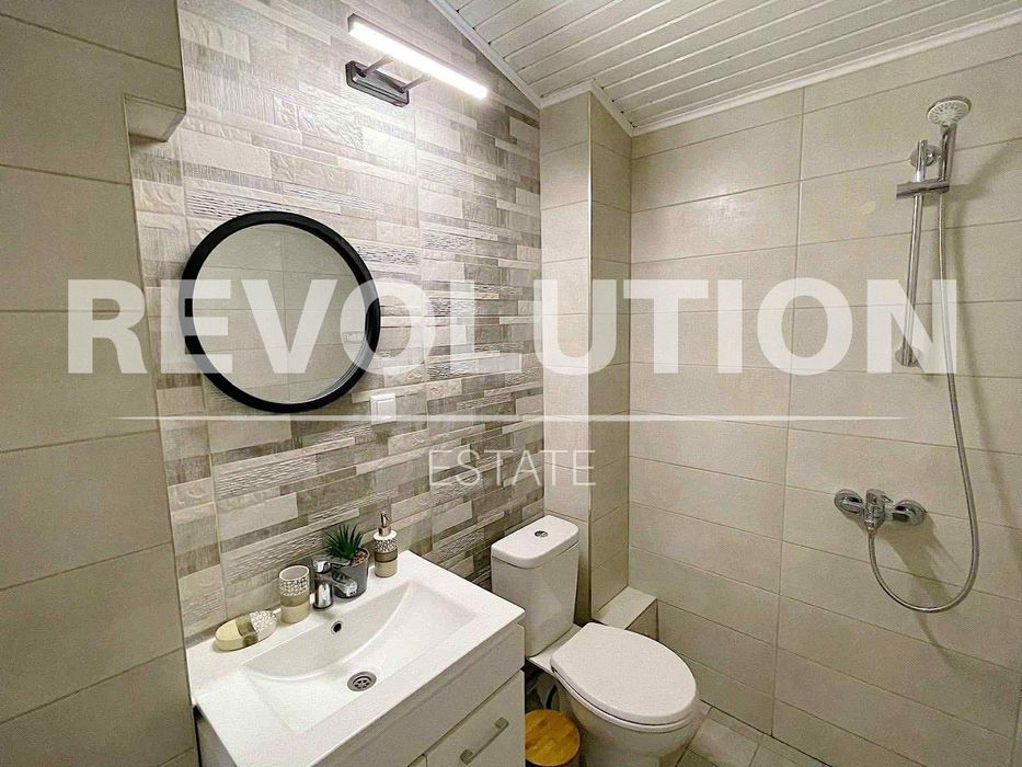 Дава се под наем Ателие в Варна, Център - 65 кв.м за 400 € - Снимка #6