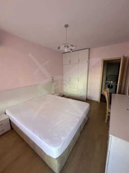 Дава се под наем Тристаен апартамент в Пловдив, Каменица 1 - 103 кв.м за 797.64 € - Снимка #2