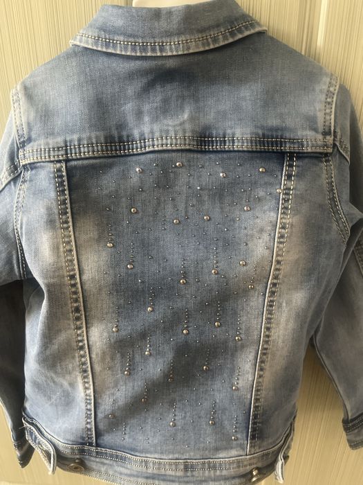 Джинсовая куртка