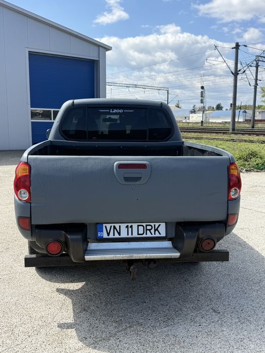 Mitsubishi L200 2009