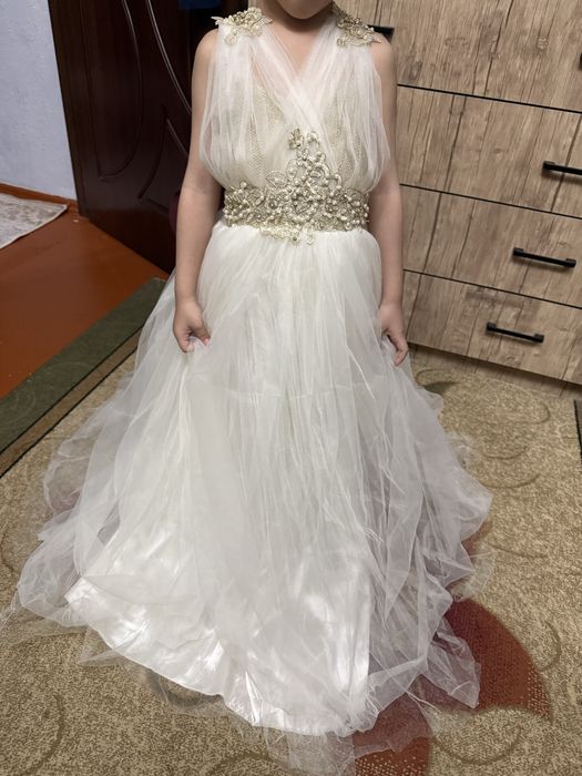 Вечернее платье для 7-8 лет