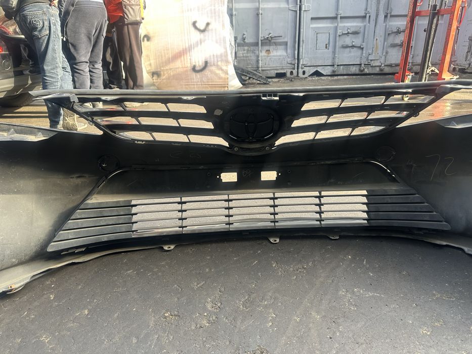 Бампер на авенис Т27 рестайлинг