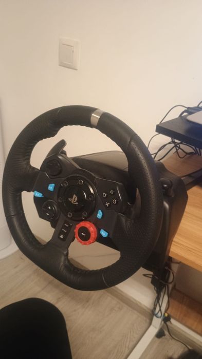 Volan logitech g29