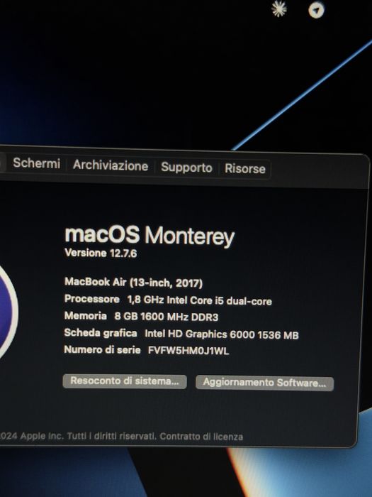 Laptop Apple MacBook Air 13” (2017) – 256 GB SSD | 8 GB RAM | Intel Core i5