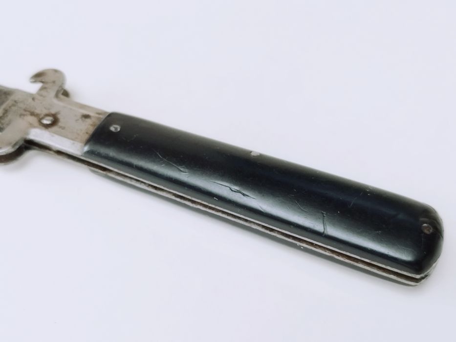Vechi cutit de vanatoare pliabil Frosolone, Italia, anii 40'