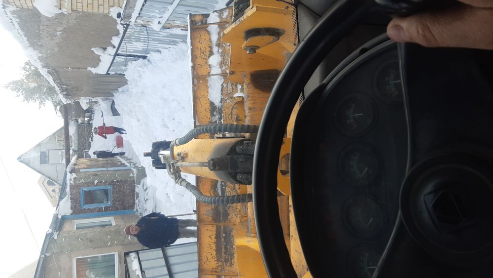 Вывоз и уборка снега