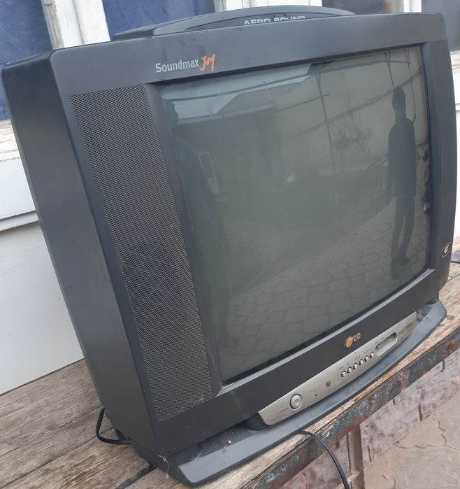 Телевизор сотилади