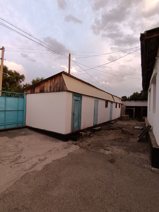 Үй сатылады. Келіп көріңіздер.