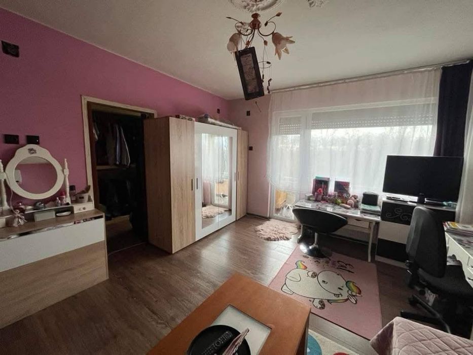 Продава се Етаж от къща в Шумен, Дивдядово - 98 кв.м за 1725 €/кв.м - Снимка #8