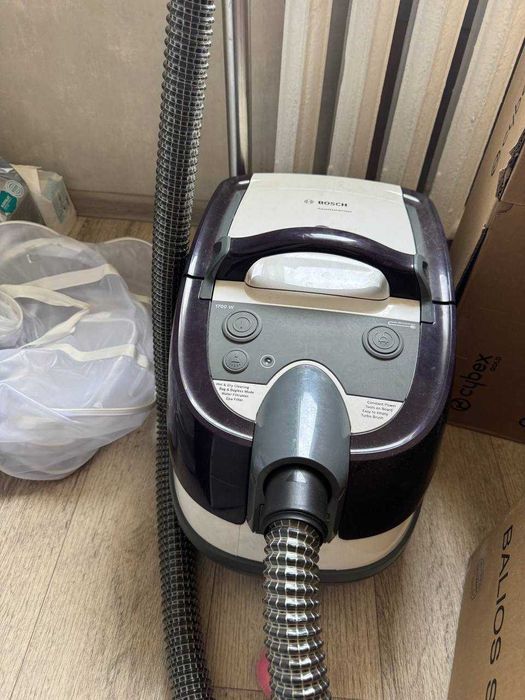 Моющий пылесос bosch bwd41740