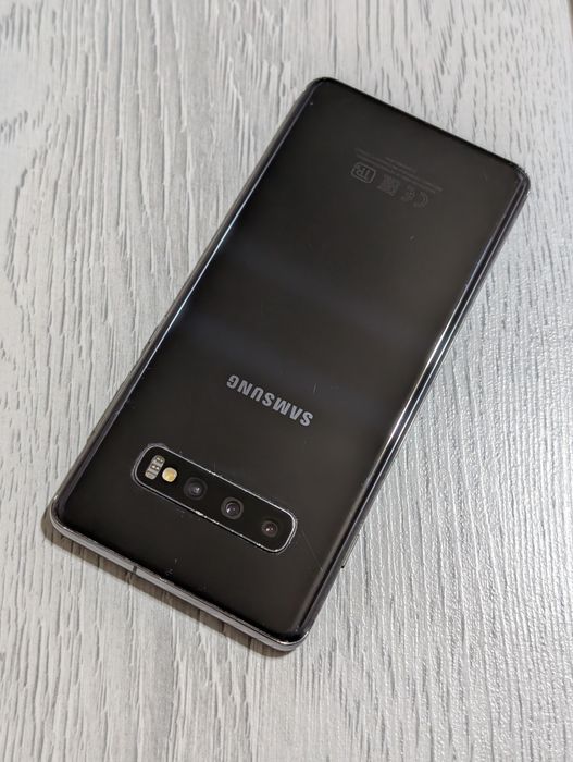 Samsung S10 Plus 128 gb Ram 8 Android 12