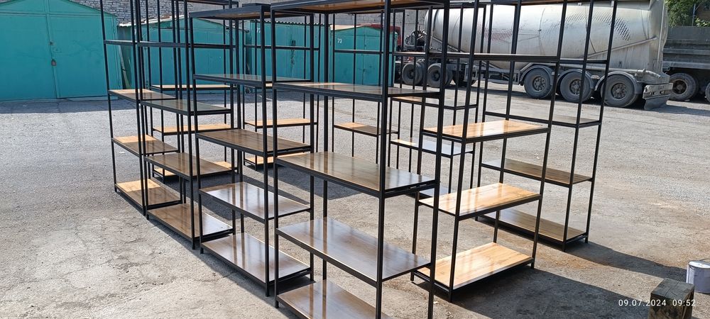 Стелажи полки в стиле лофт