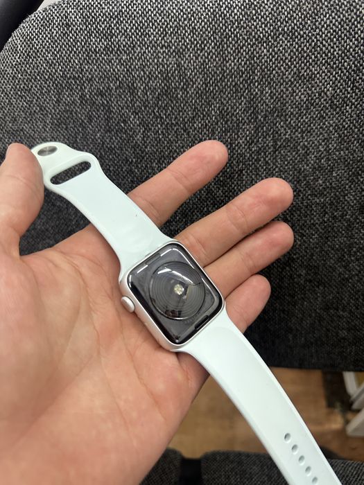 Продам Apple Wotch SE 44mm