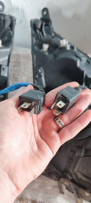 Продам Фары передние Bi-led Приус 20
