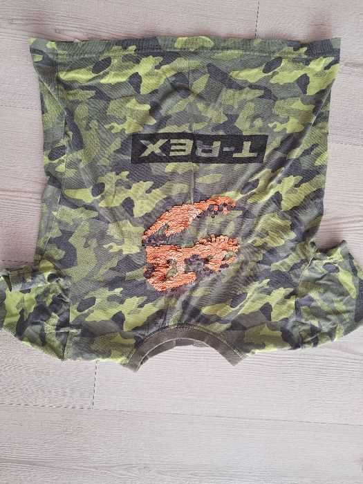 122 тениски за момче 4 снимки  9 тениски