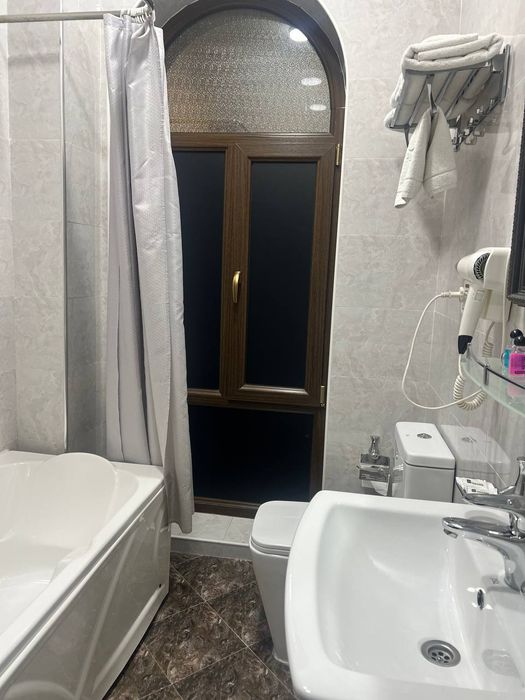 Гостиница 4000 кв.м. в аренду, Яккасарайский район