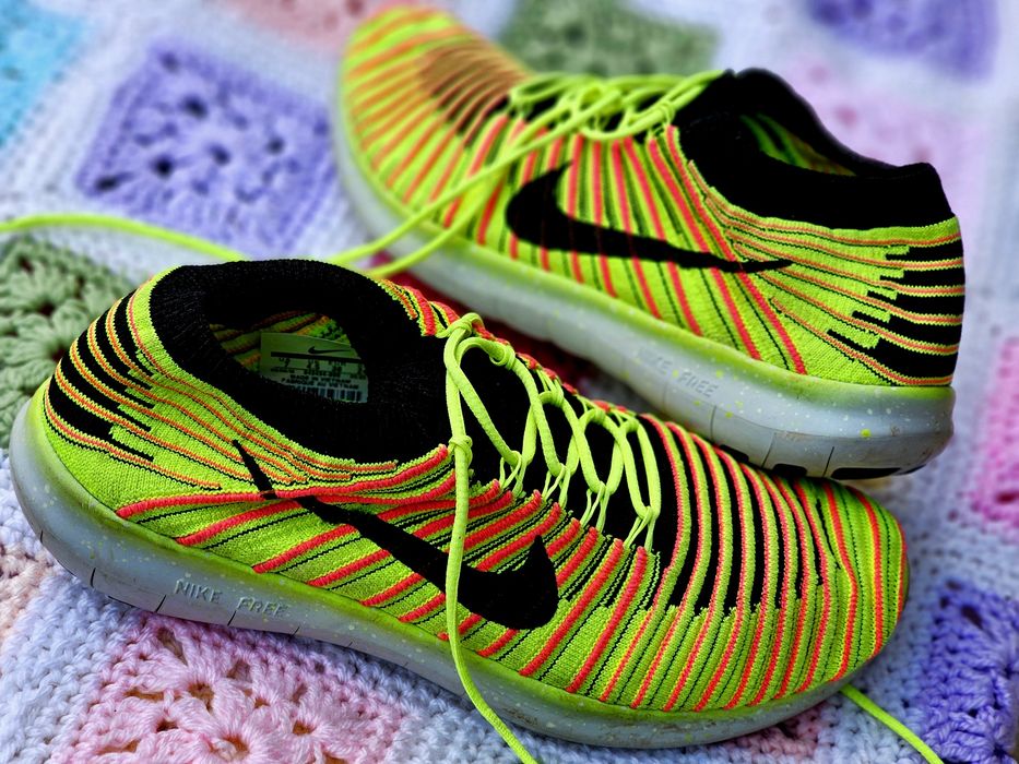 Nike оригинално дамски летен модел сникърси 38