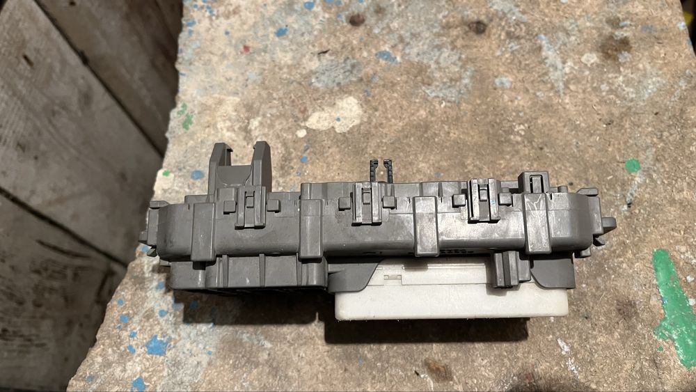 Блок предохранителей Хонда