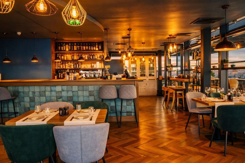 Locație Nuntă / Botez / Cununie Rooftop Pipera | VIA Sky by Shoteria