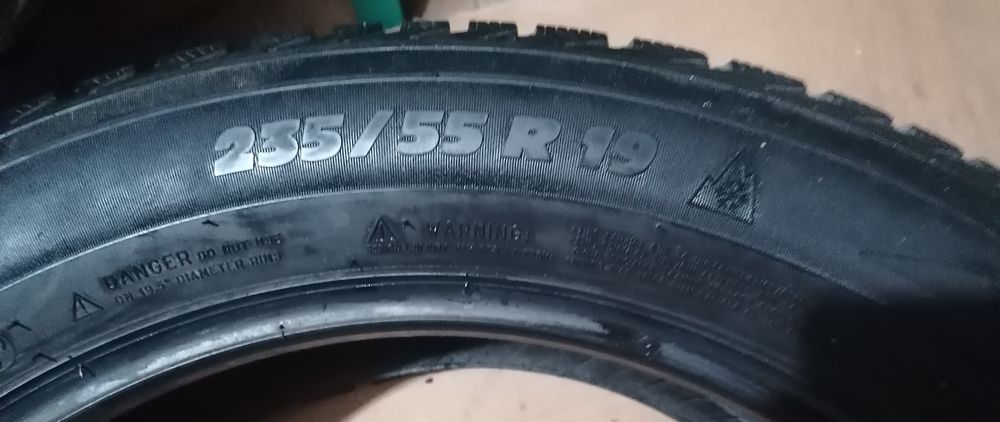 Зимни гуми Micheline Alpine LATITUDE 235x55R19 к-т 300 лв