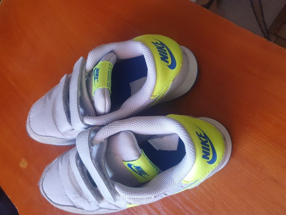 Детски маратонки Nike